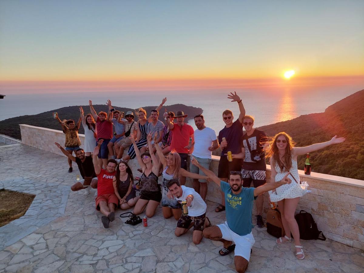 بيت شباب Pirate Backpackers أولتْسي المظهر الخارجي الصورة