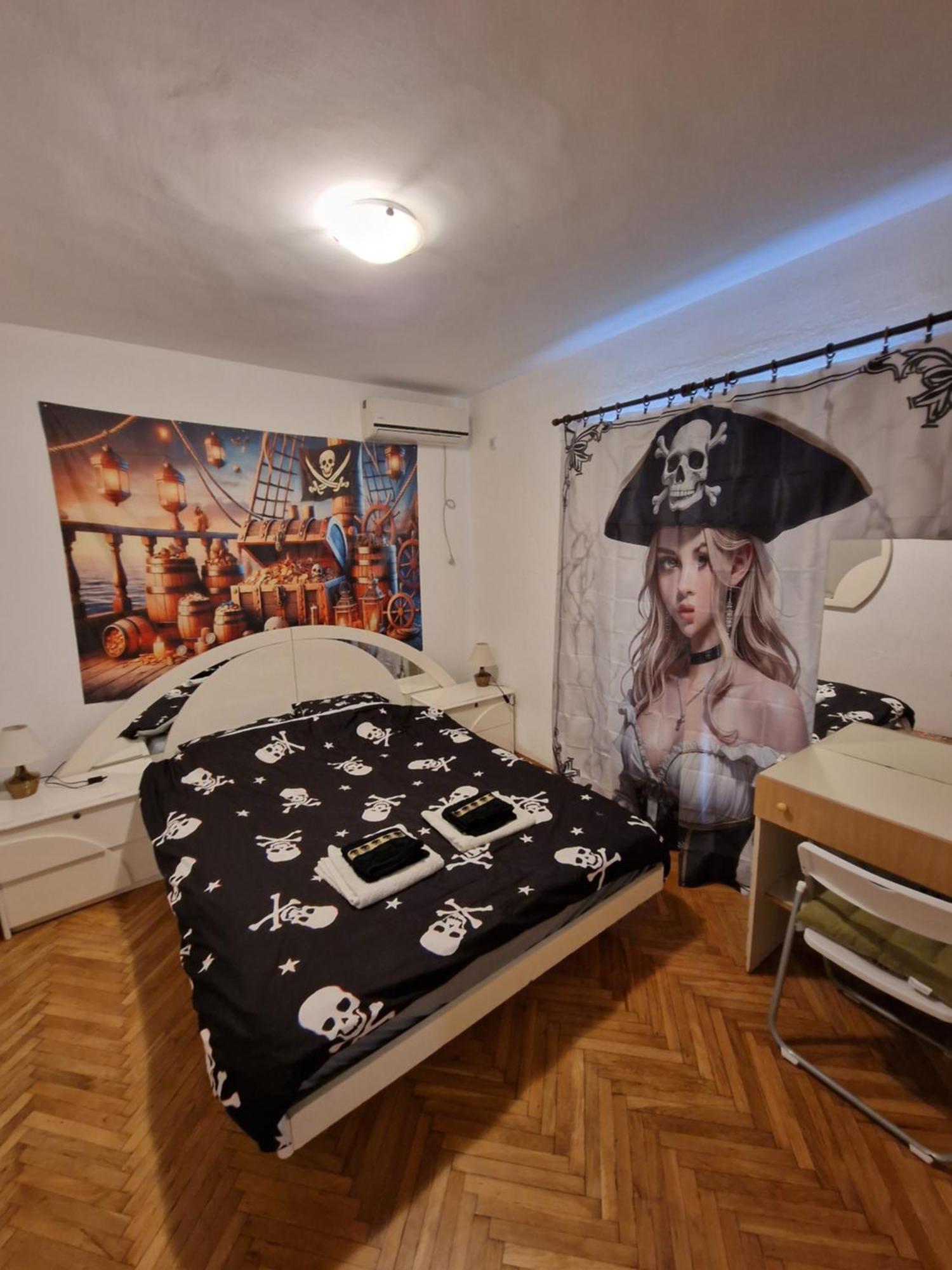 بيت شباب Pirate Backpackers أولتْسي المظهر الخارجي الصورة